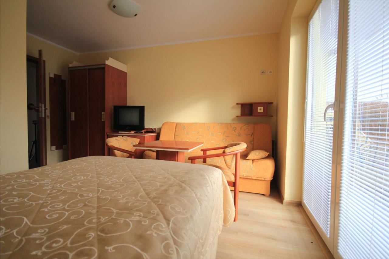 Dom Goscinny Marina Dźwirzyno Esterno foto